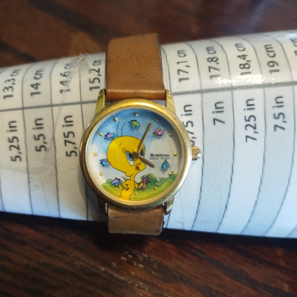 90's Armitron Warner Bros. Watch Women Tweety Bird 26mm Gold‎ Tone New Battery